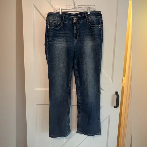 Wallflower Boot Cut Jeans size 16 - Picture 1 of 8